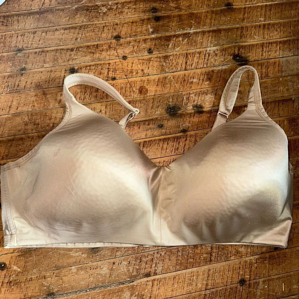 Cacique nude silky no wire lightly lined 46DD full coverage bra